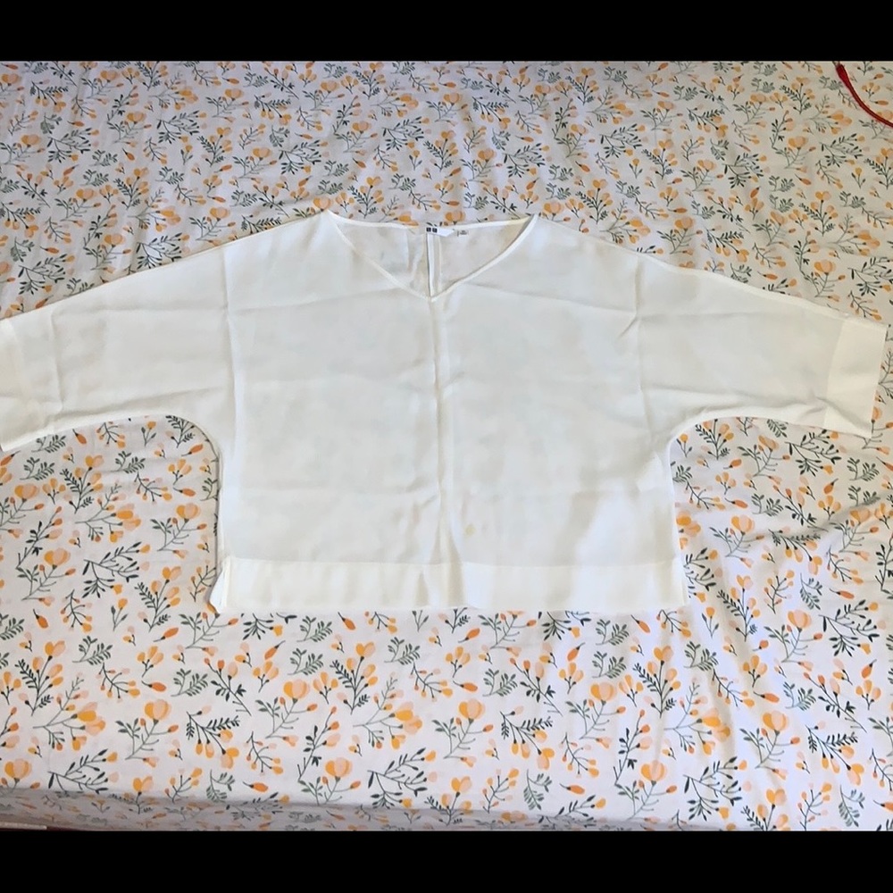 Uniqlo white blouse